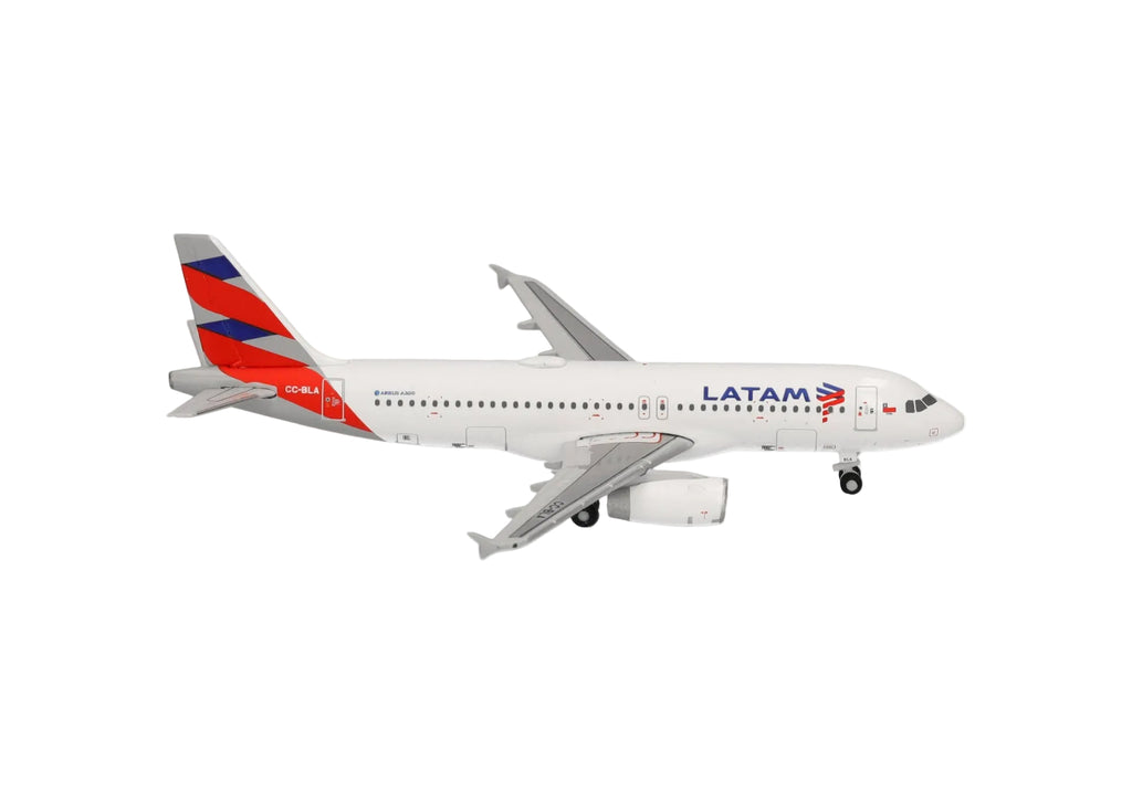 A320 LATAM Airlines Chile 1:500 Herpa