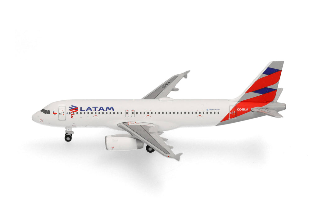 A320 LATAM Airlines Chile 1:500 Herpa
