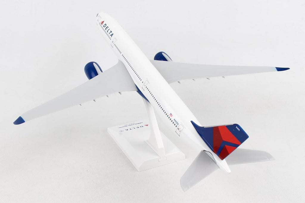 Airbus A330-900 Neo Delta 1:200 Daron Skymarks