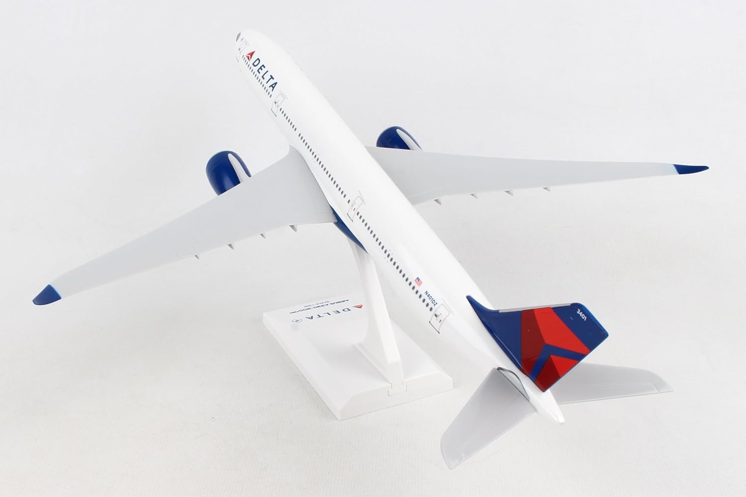 Airbus A330-900 Neo Delta 1:200 Daron Skymarks