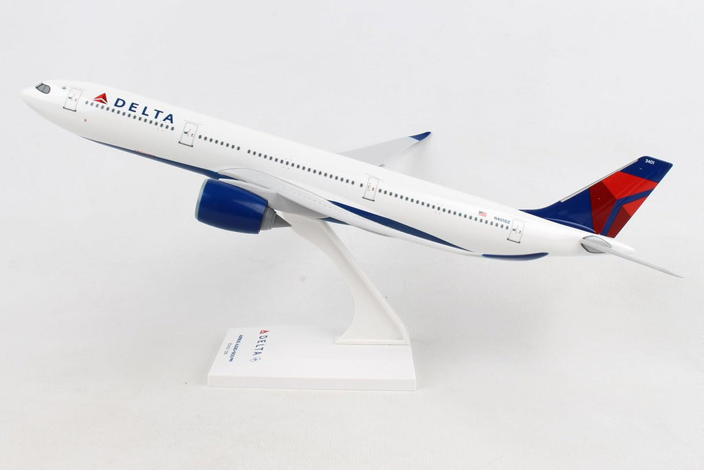 Airbus A330-900 Neo Delta 1:200 Daron Skymarks