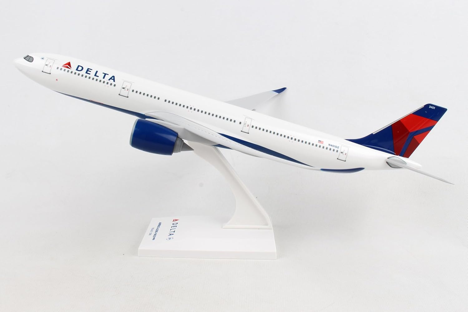 Airbus A330-900 Neo Delta 1:200 Daron Skymarks