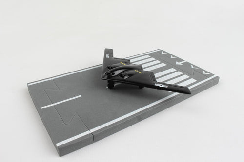 B-2 Stealth Runway24 con pista