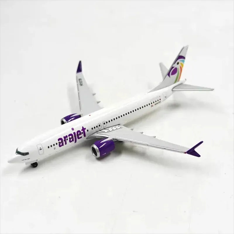 Avión A Escala Arajet Boeing B737 Max 8 1:500 Herpa