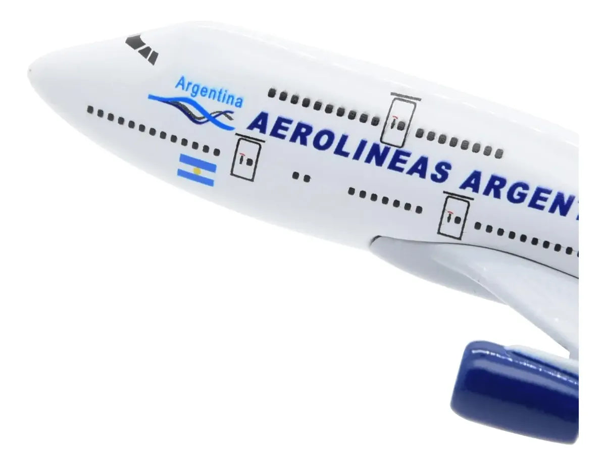 B747 Aerolineas Argentinas 1:400 (16 cm)
