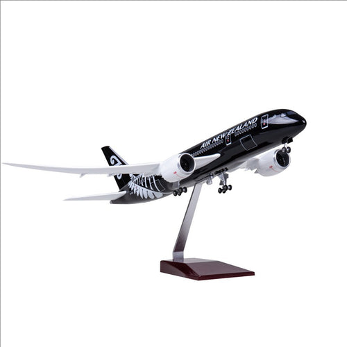 Air New Zealand Boeing 787 1:130 (44 cm)