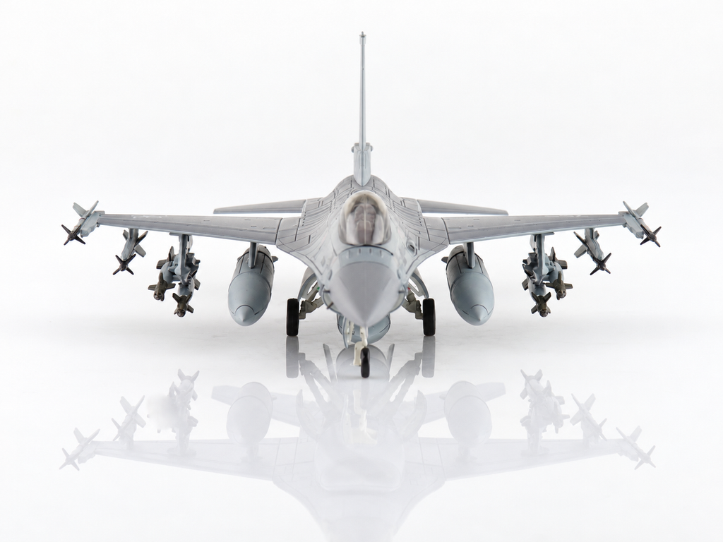 F-16 MLU FACH 1:72 (21 cm)