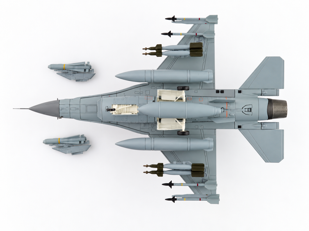 F-16 MLU FACH 1:72 (21 cm)