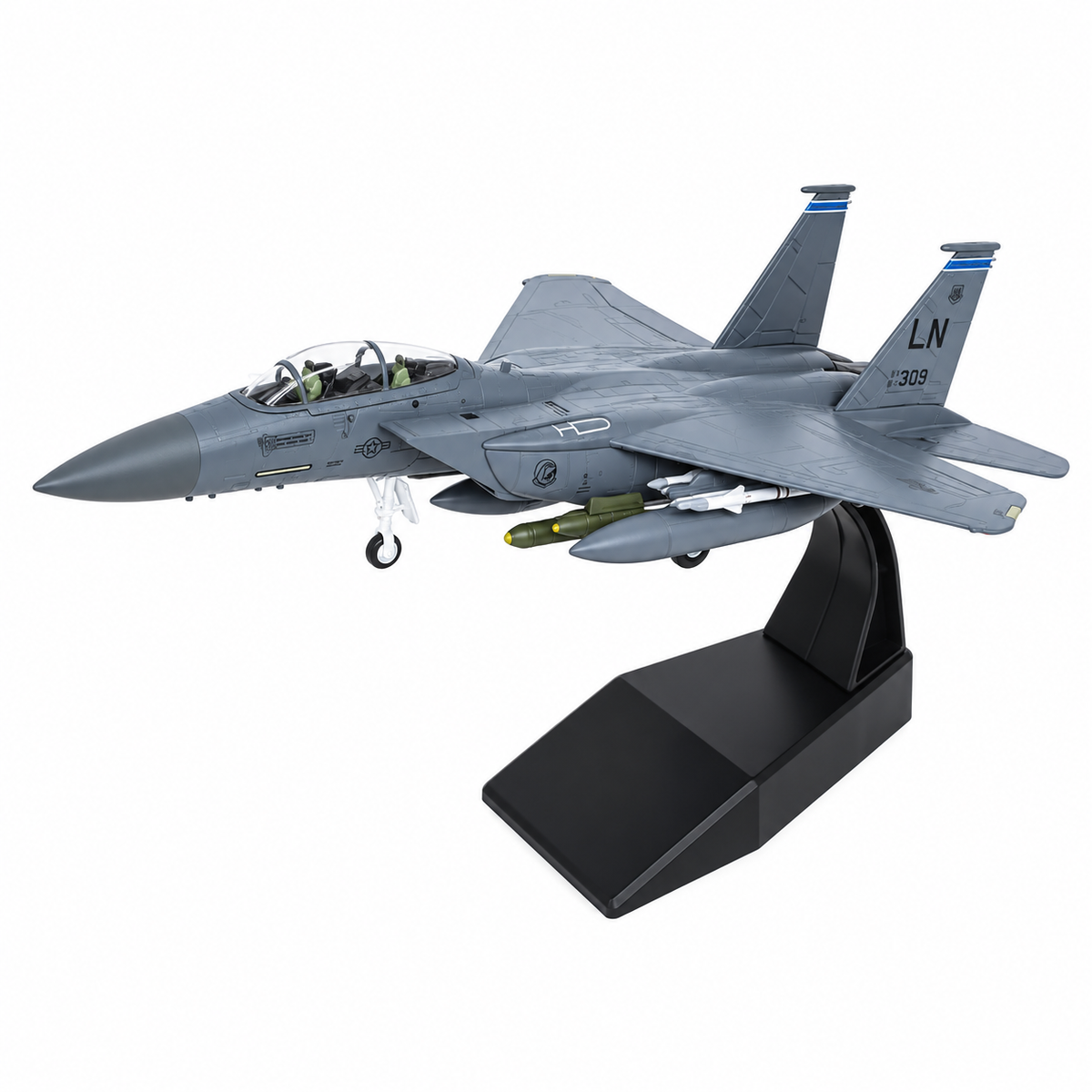 F-15E Strike Eagle 1:100 (20 cm)