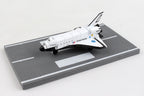 Space Shuttle Endeavour Runway24 vista 2