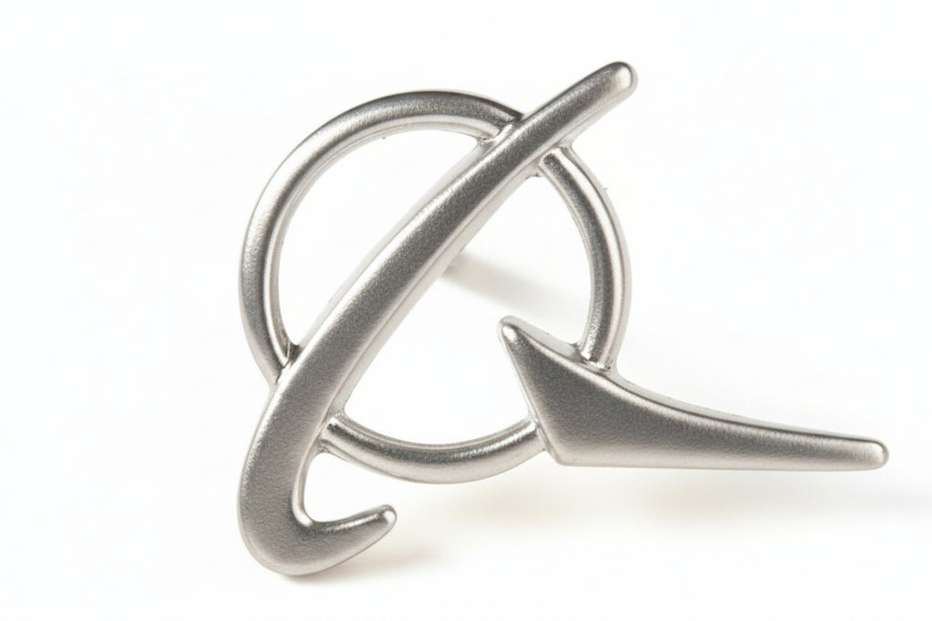 Pin Boeing plateado