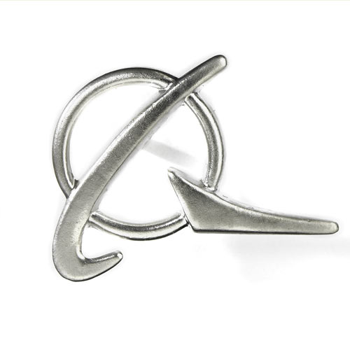 Pin Boeing plateado