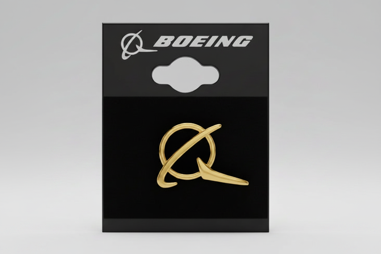 Pin Boeing prateado