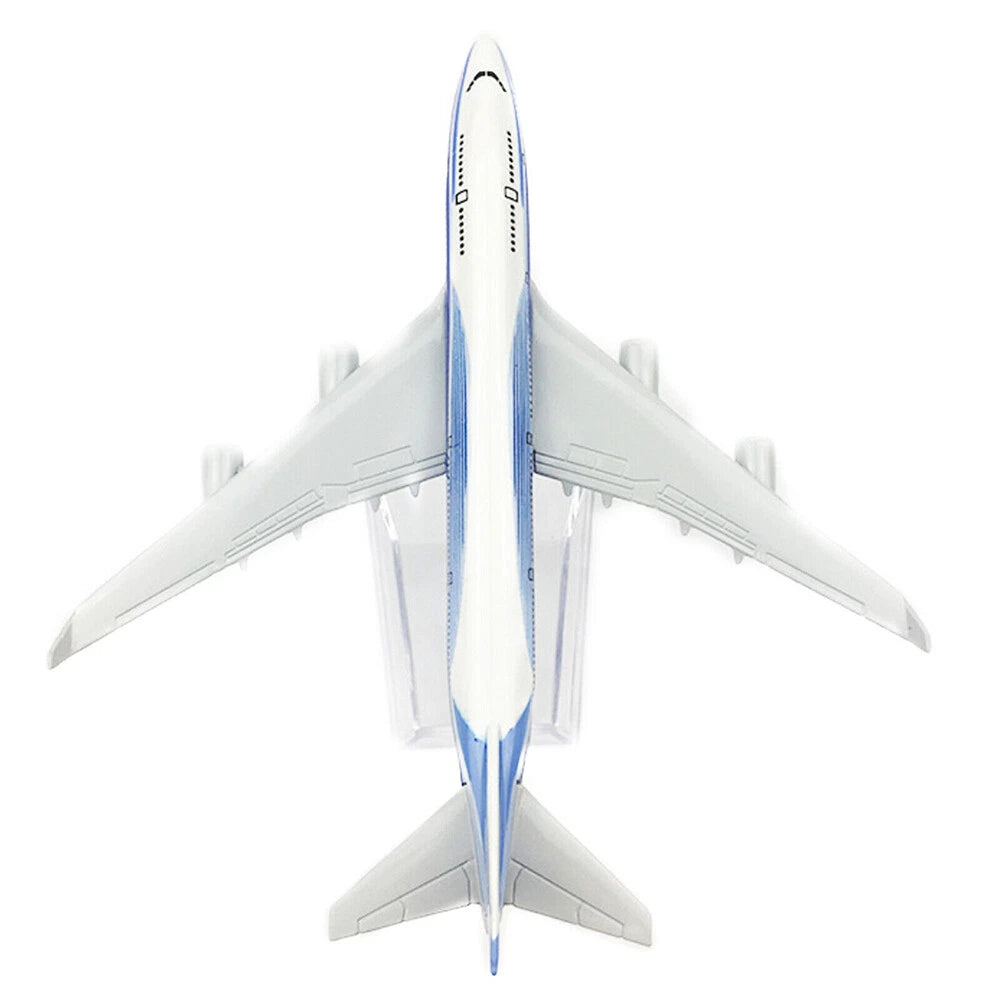 Model Plane Lan Boeing B767 15 Cm 1:400