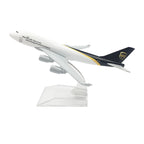 B747 UPS 1:400 (16 cm)
