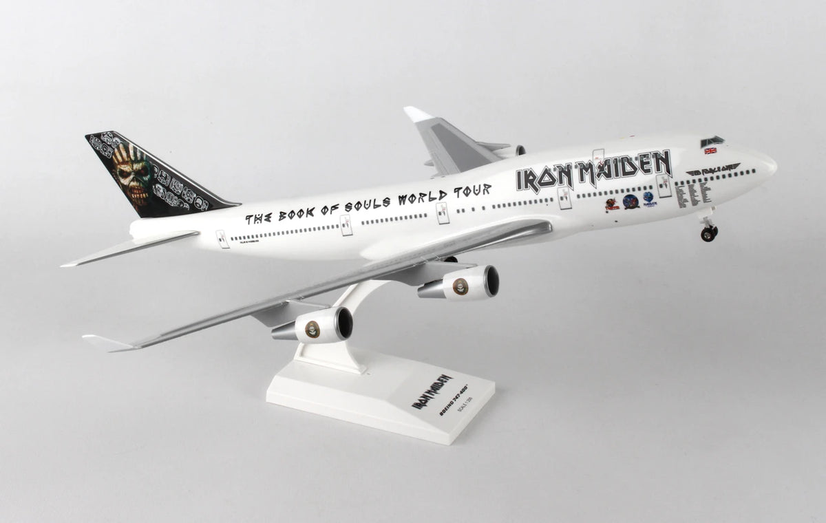 Iron Maiden Boeing 747-400 1:200 (35 cm)
