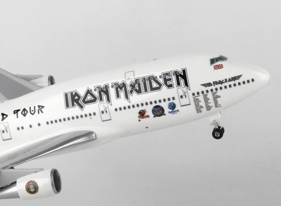 Iron Maiden Boeing 747-400 1:200 (35 cm)