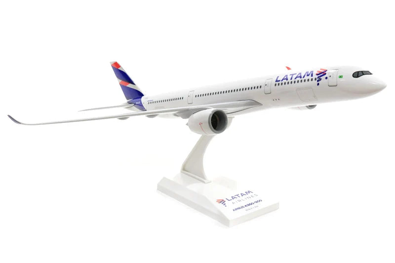 LATAM A350-900 Daron SkyMarks 1:200